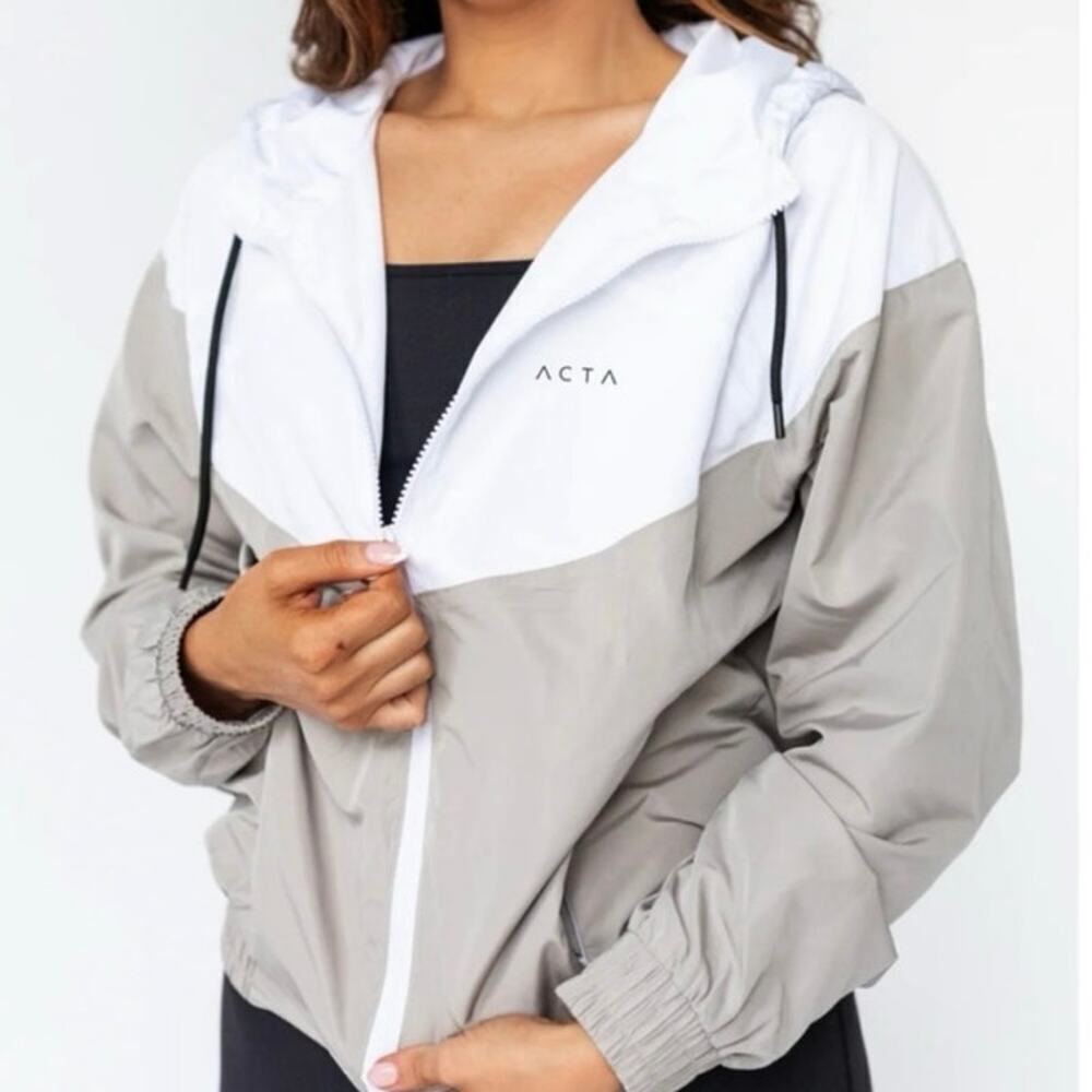 ACTA Legacy Windbreaker gray and white jacket size xs